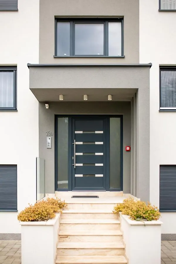 Apartment Muzini Malinska Hırvatistan