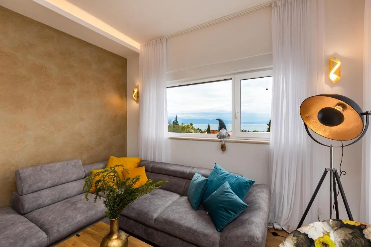 Apartment Muzini Malinska