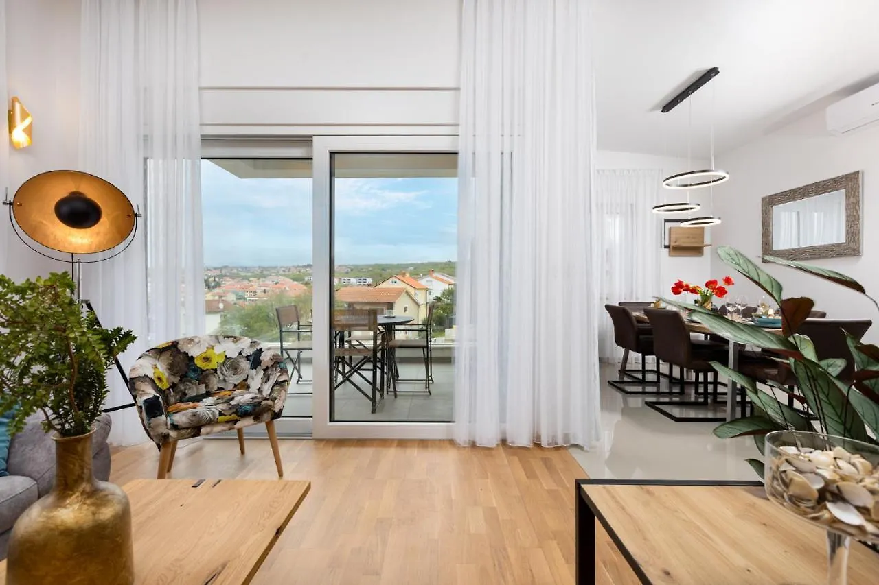 Apartment Muzini Malinska
