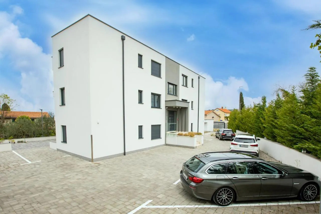 Apartment Muzini Malinska