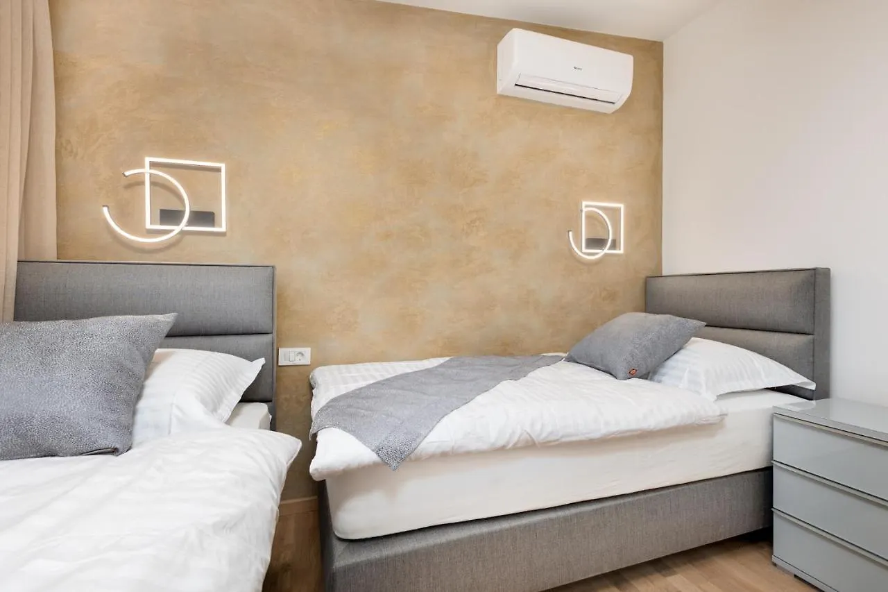 Apartment Muzini Malinska 0*,  Croatia